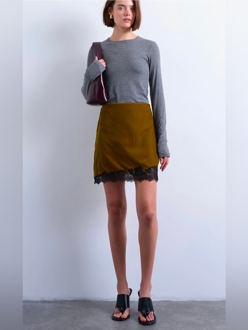 NWT Topshop Velvet Lace Trim Mini Skirt
